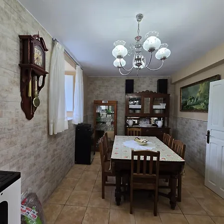 Daire Casa David-con Cuadras Caballos