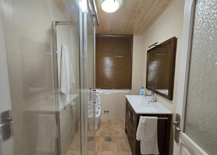 Casa David-con Cuadras Caballos